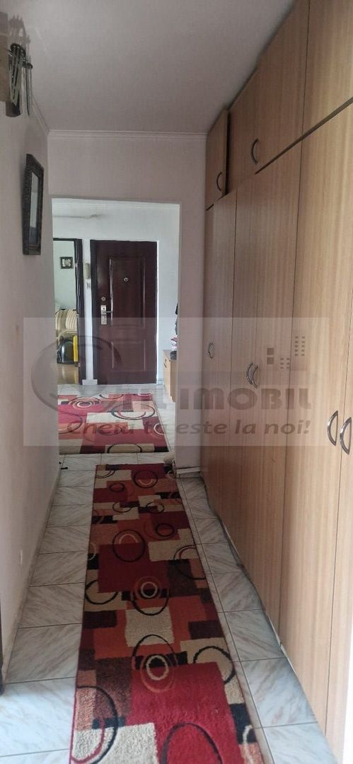 Canta, 3 camere, 71.77 mp, etaj 3/4, două băi, 129.000 € - Poză 9