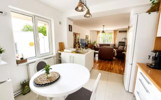 Casa de vanzare si teren 1360mp in Viile Noi Constanta - Poză 9