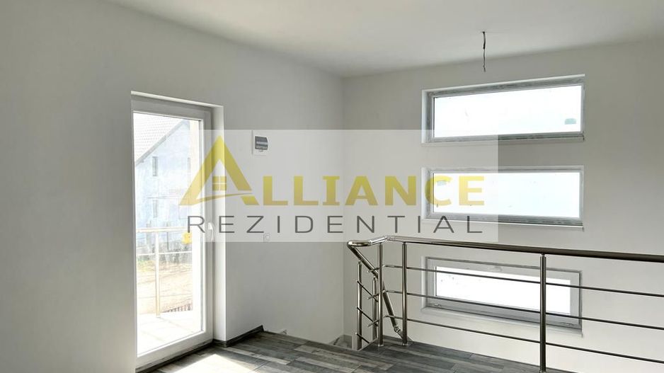 Casa individuala ~ P+1E+POD ~ 5 camere - 2 bai ~ 468 teren - Poză 14