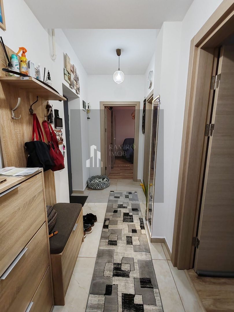Apartament 2 camere, Sector 5, Pecineaga/Salaj, decomandat, centrala - Poză 7