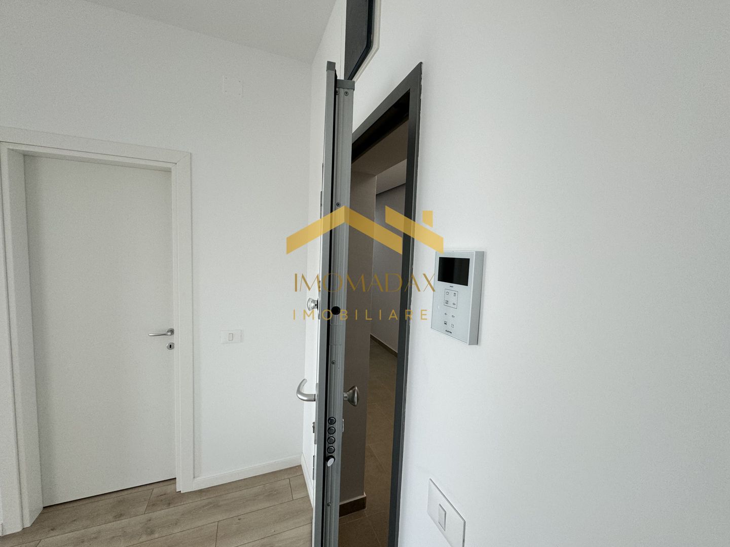 Aradului/Torontalului-3 Camere-Centrala Proprie - Poză 16