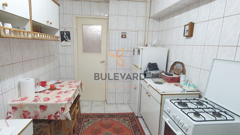 Apartament cu 2 camere decomandate, str. Aurel Vlaicu! - Poză 5