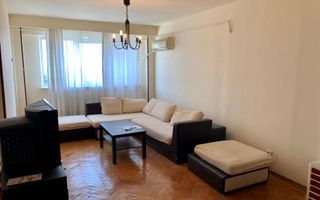 Vanzare Apartament ULTRACENTRAL 3 camere - Poză 2