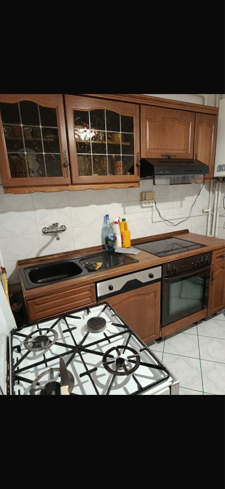 BRASADAS închiriază ap cam etaj 3/4 LIDL Careiului. - Poză 5