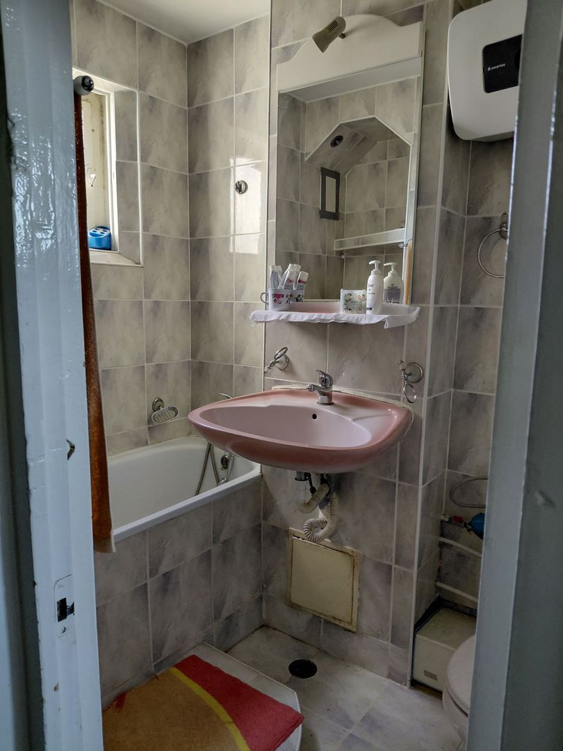 Apartamnent 3 cam dec  Micro 19 – 64 mp utili , etaj intermediar, - Poză 3