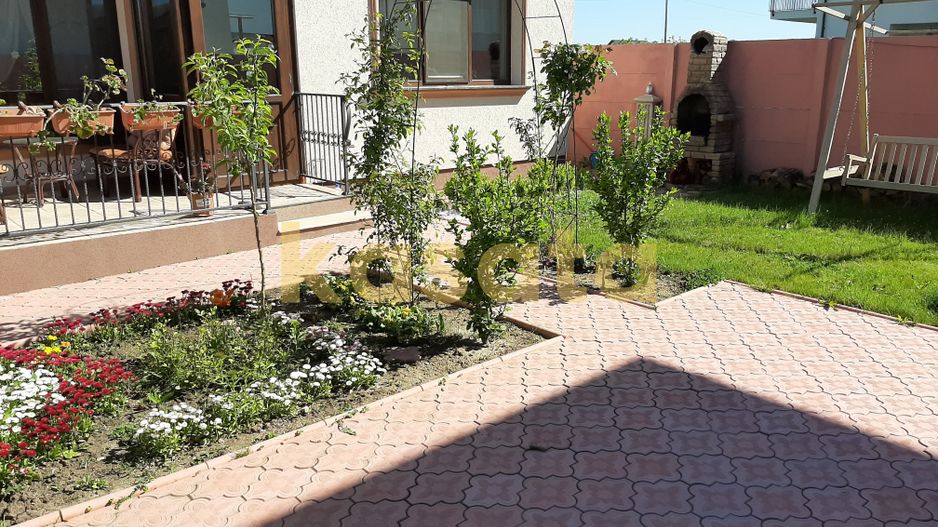 Casă individuală 3 camere de vânzare | Tunari | curte proprie - Poză 16