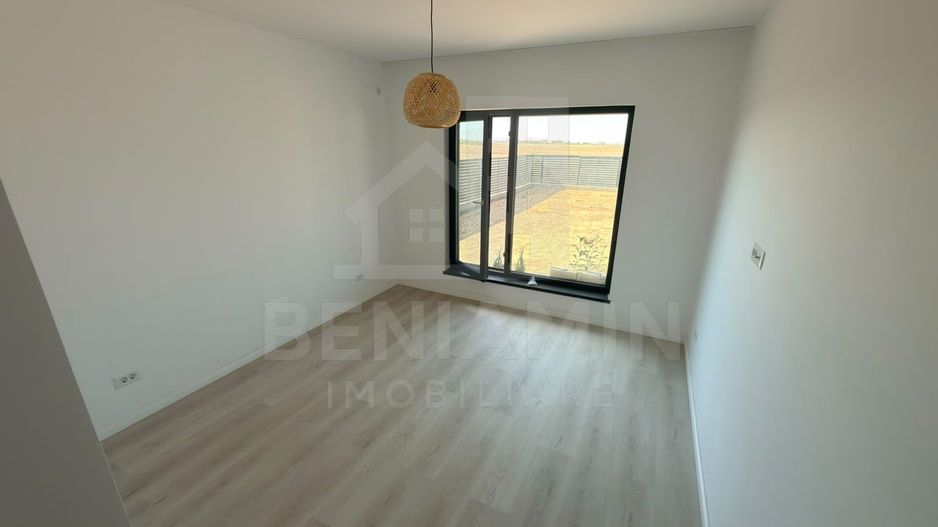 Casa moderna pe parter la Metro / Aeroport cu teren 479mp - Poză 8