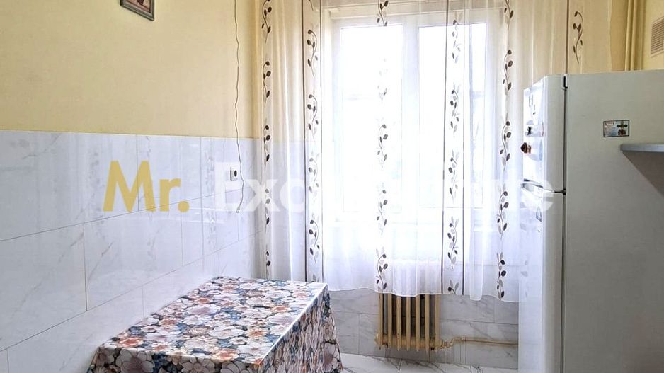 Inchiriere apartament 2 camere Craiovei mobilat si utilat - Poză 3
