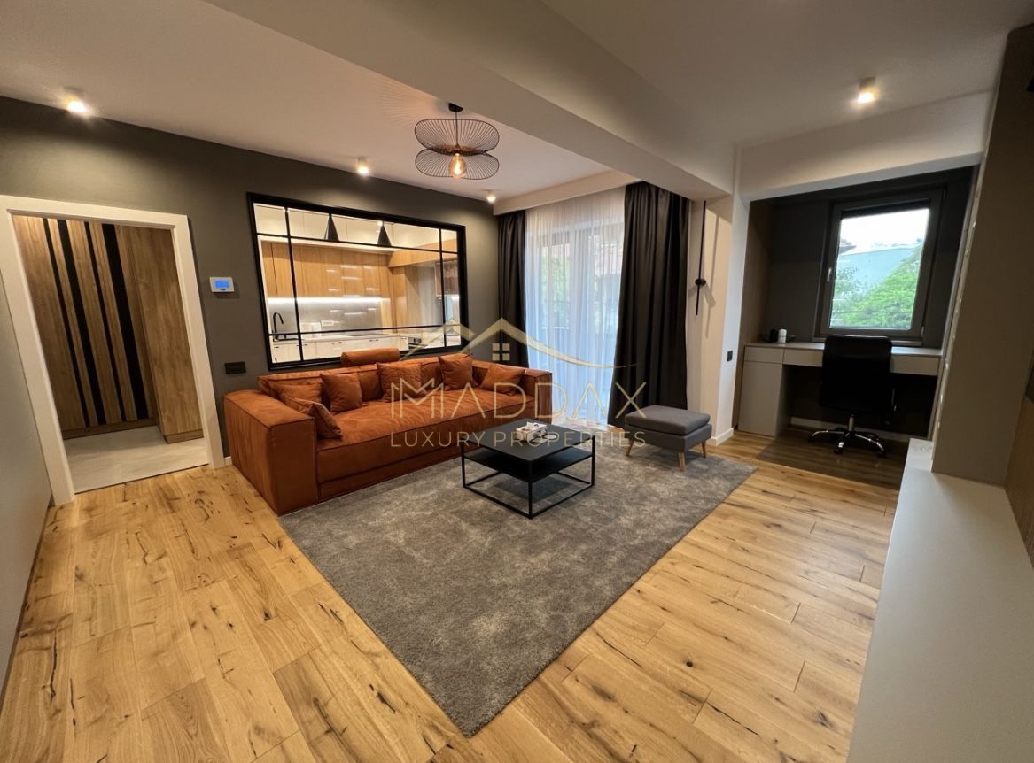 Apartament  LUX**Modern** 3 Camere**Bloc NOU //Strada Agricultori - Poză 1