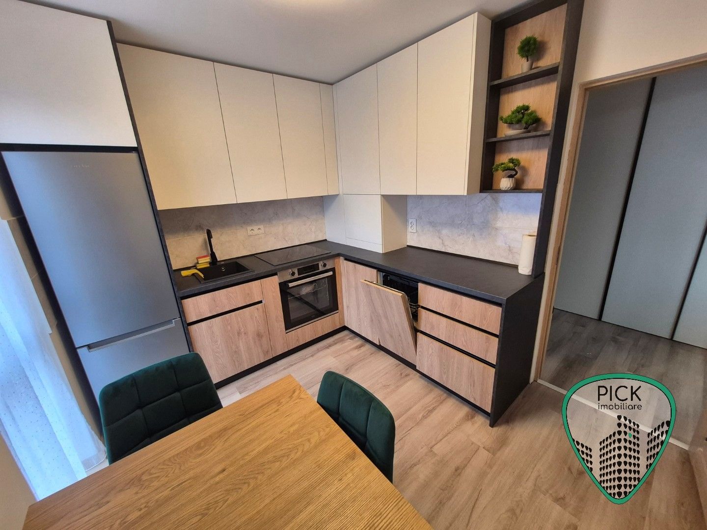 P 4212 - Apartament cu 2 camere în Târgu Mureș, cartierul Unirii - Poză 8