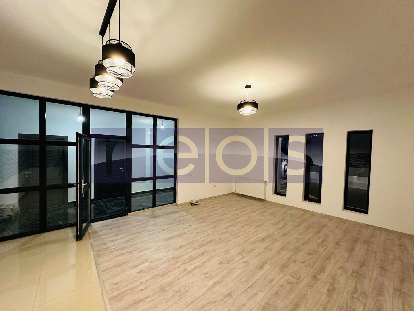 CASA DE VANZARE | PARTER 4 CAMERE | TARTASESTI - Poză 7