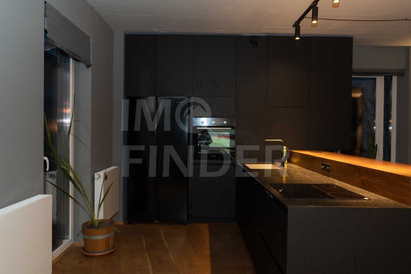 Prima Inchiriere zona Parcul Central - Poză 4