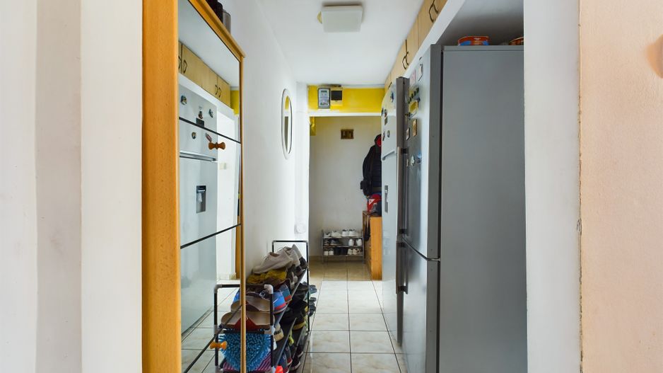 Apartament cu 3 camere, etaj intermediar, zona Spitalului Judetean - Poză 7