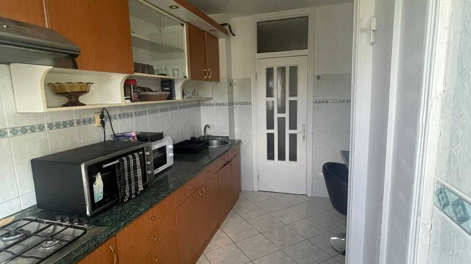 Ofer spre inchiriere apartament 2 camere decomandat – Mazepa 2 - Poză 2