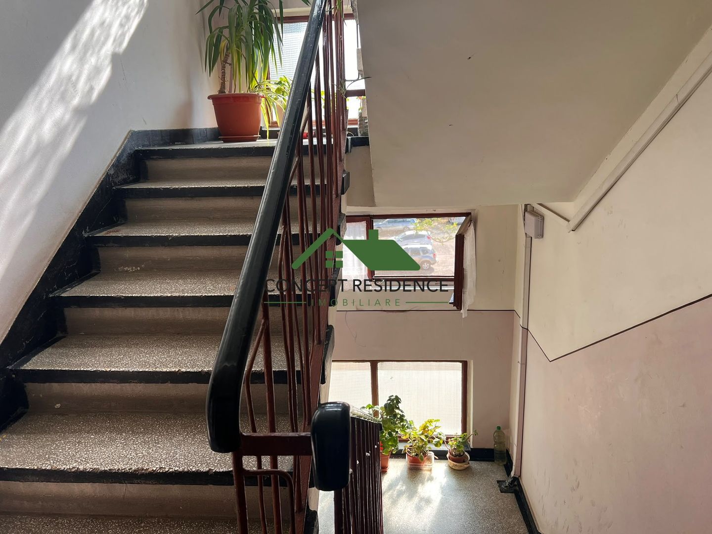 Apartament 2 camere, 40 mp, etaj 3/4 – Aleea Jupiter - Poză 8