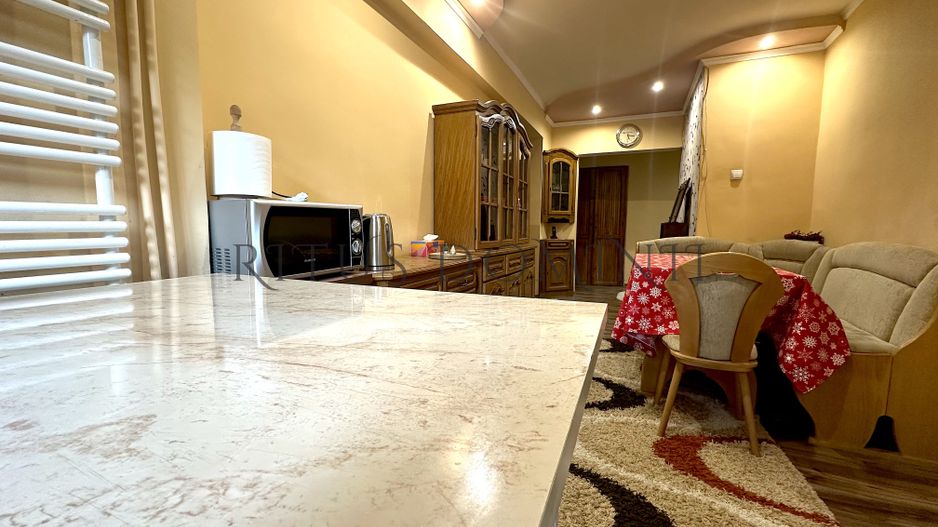 Apartament superb cu 2 Camere si Curte Proprie, Rogerius, 56mp - Poză 2