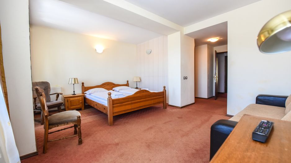 Hotel glamour si restaurant, in inima statiunii Predeal - Poză 25