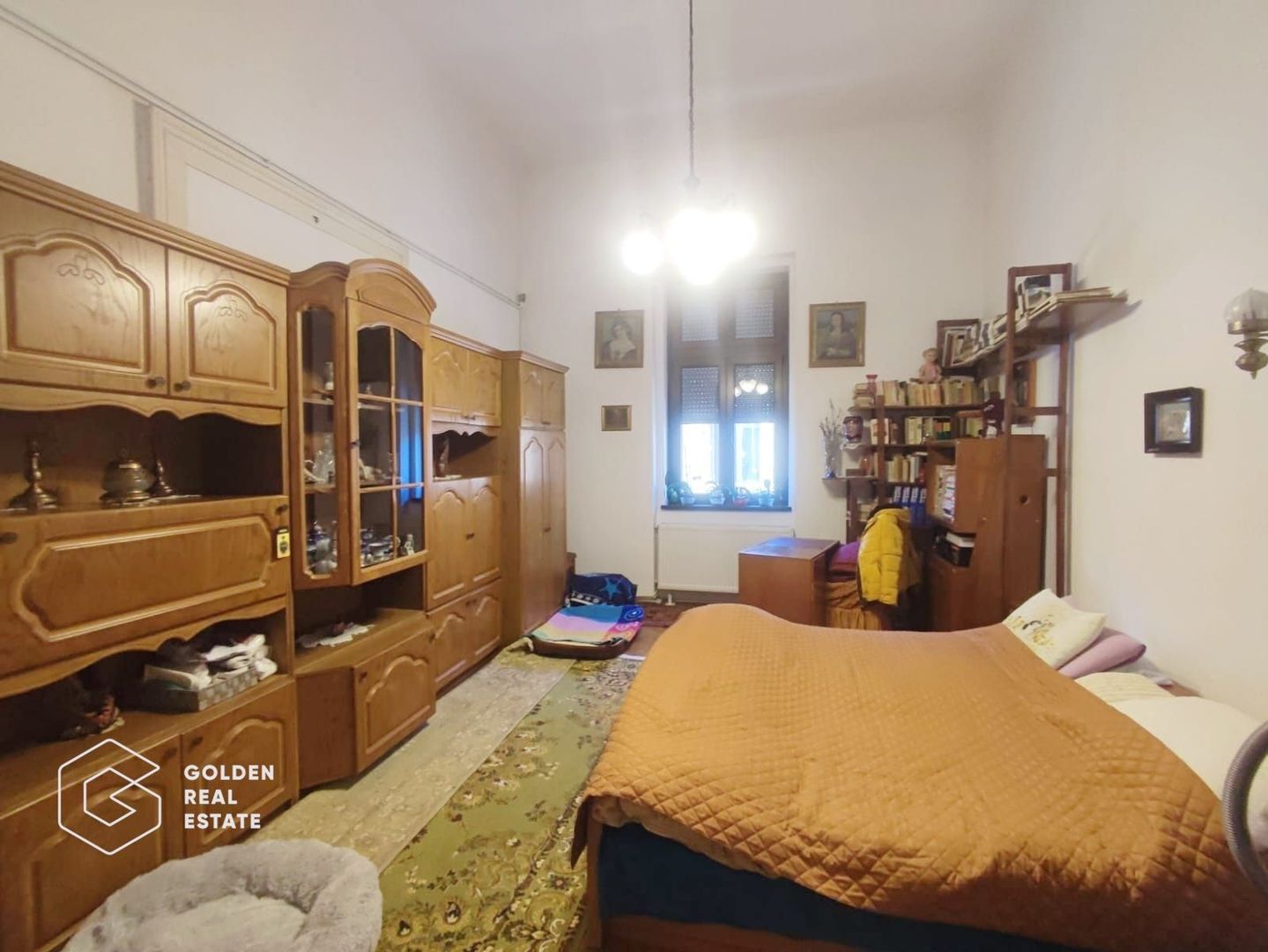 Apartament la etajul 1, vedere spre pietonala, str. Metianu - Poză 2