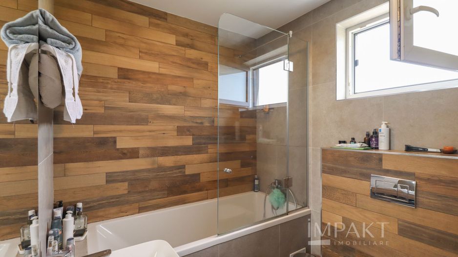 Casa cuplata minunata de vanzare, situata in cartier Voronet! - Poză 18