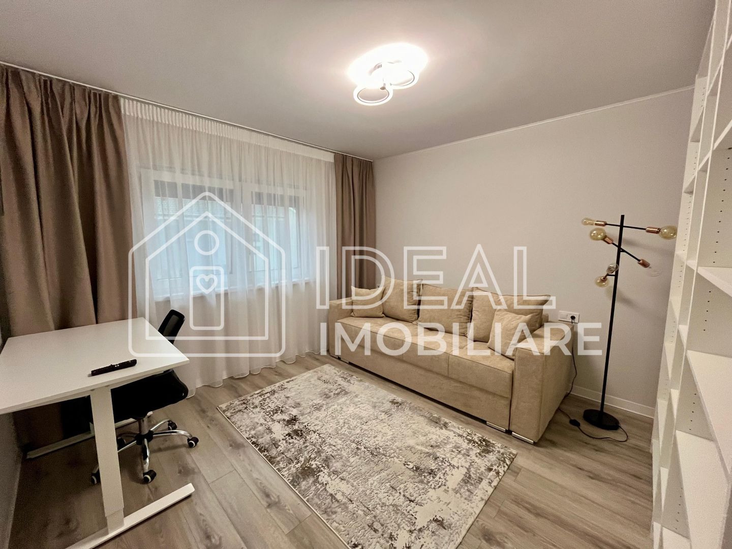 Casa moderna cu 4 camere de închiriat - Șelimbăr - Poză 12