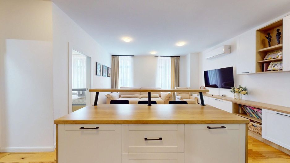 Apartament elegant 2 cam cu istorie, rafinament și facilități premium - Poză 7