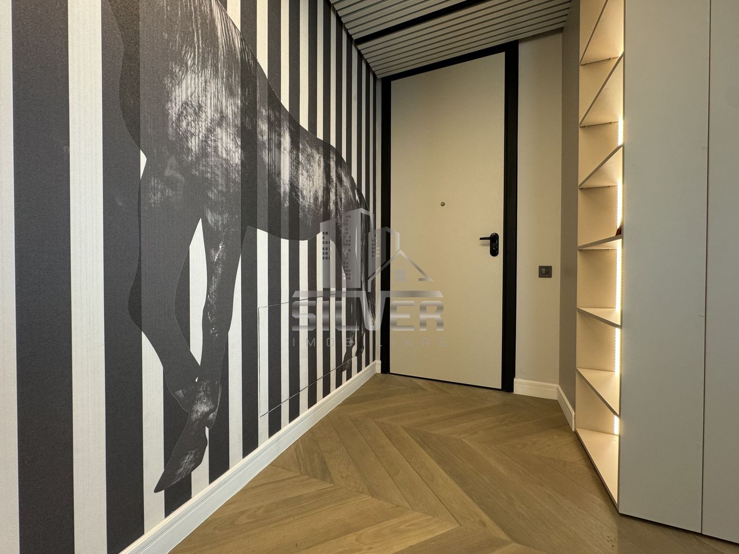 Apartament de LUX  in cel mai impozant imobil din Cluj-Napoca - Poză 8