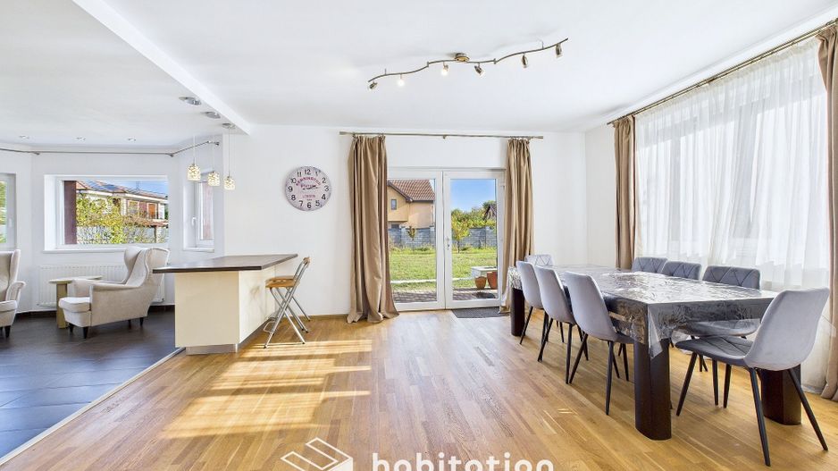 Casă individuală  în Dumbrăvița – liniște, spațiu și lumină naturală - Poză 4