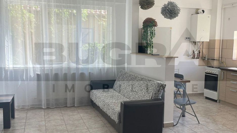 Apartament de 3 camere, 70mp, parcare, zona Negoiu - Poză 3