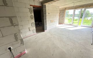 De vanzare apartament 3 camere, la vila, 130mp teren, Lac Chereteu - Poză 4