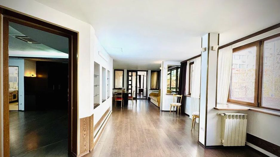 Apartament luxos spatios, centru,pet friendly, echipat + loc parcare - Poză 7