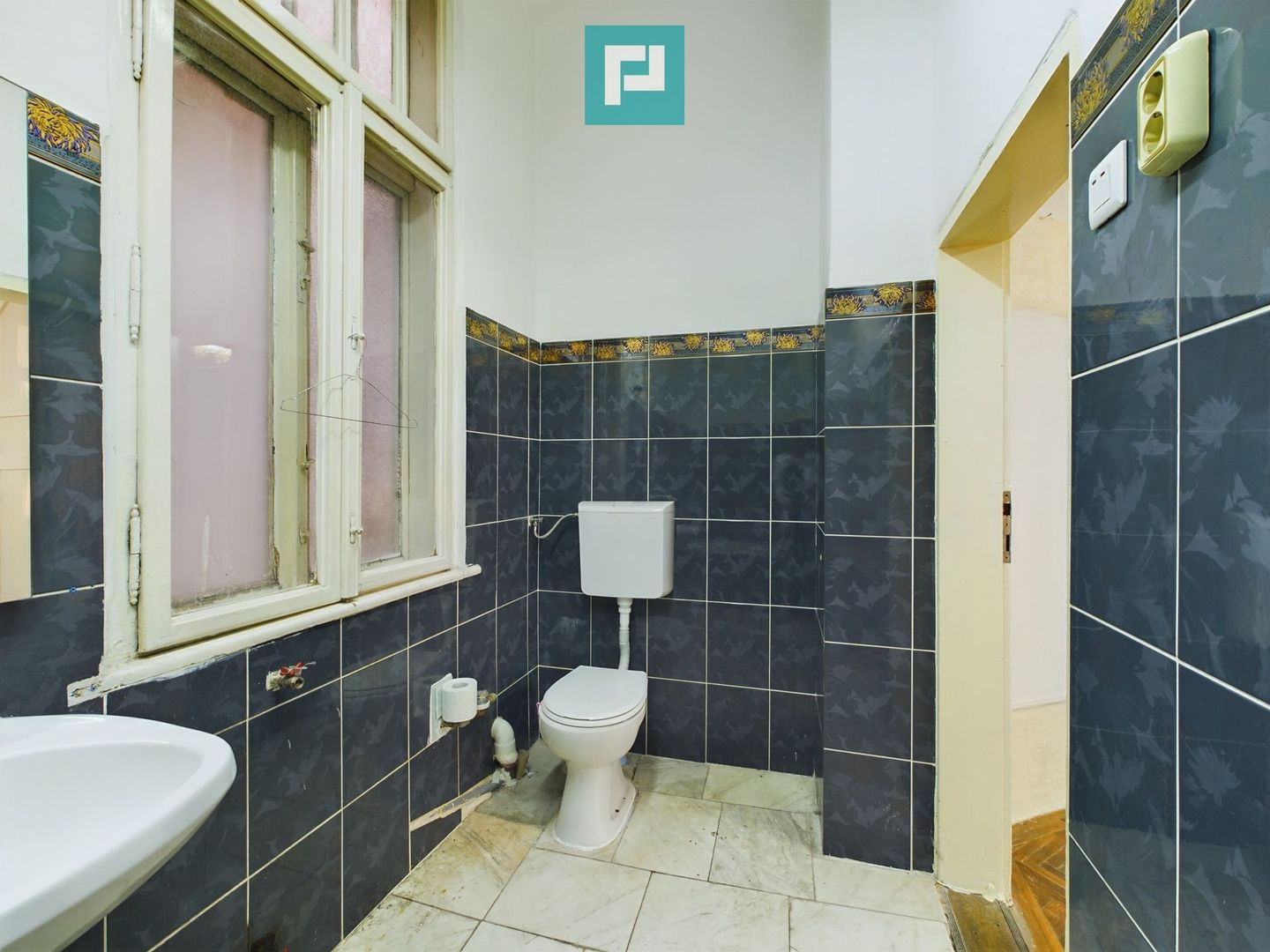 Apartament de închiriat – 3 camere, zonă centrală - Poză 13