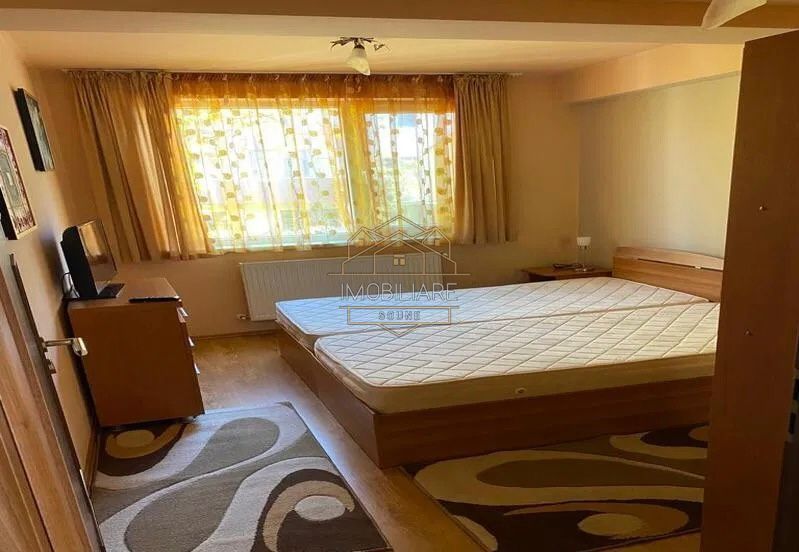 Apartament cu 3 camere în zona CBC și Royal School - Poză 1