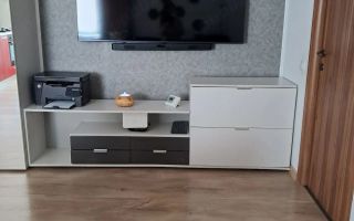 Apartament 3 camere + balcon 10 mp, mobilat și utilat, zona Vivo. - Poză 4