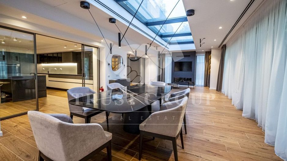 Vila 10 camere Soseaua Nordului | 6 bai | Curte proprie | 2 parcari - Poză 3