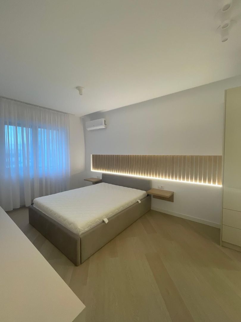 INCHIRIERE APARTAMENT TREI CAMERE MOBILAT UTILAT ZONA PIPERA CORTINA NORTH - Poză 9