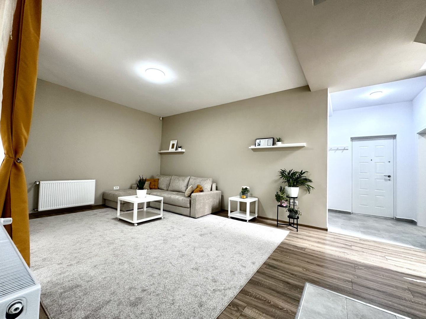 Casa cu 4 dormitoare de închiriat - Dumbravita - Poză 4