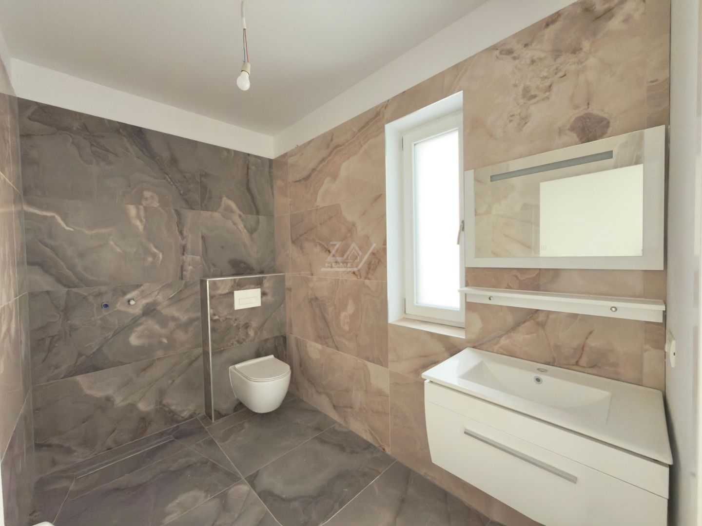 Bloc finalizat. Bucatarie inchisa. Loc de parcare. Spatiu depozitare - Poză 5