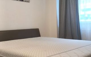 Piata victoriei - Poză 1