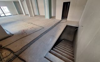 Spatiu Comercial - Bloc Nou - Stradal - 560 mp - 8 parcari - Poză 6