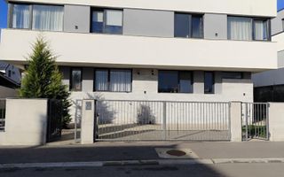 4 camere, 190 mp, Ultrafinisat, gradina 200mp Voronet Zona BLVD Muncii - Poză 1