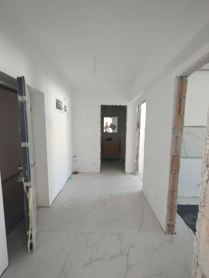Apartament Decomandat Centrala Proprie Etaj 1 Metalurgiei - Poză 7