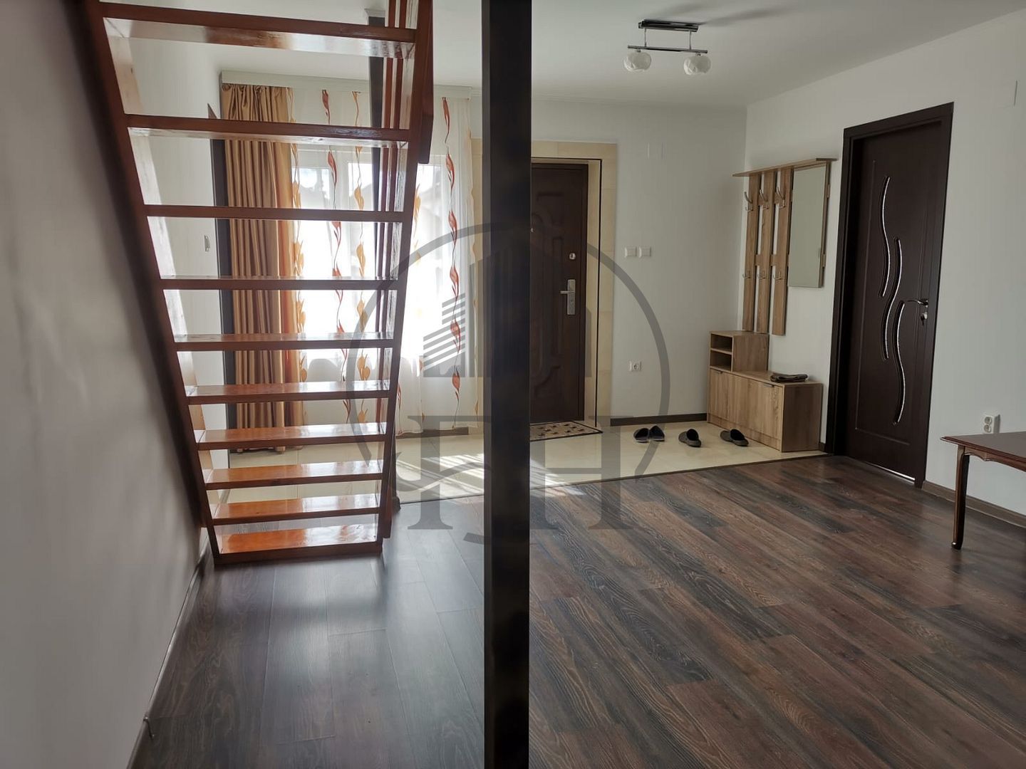 SOLD/ VANDUT Casa cu 6 camere in Valea Dacilor Constanta - Poză 10