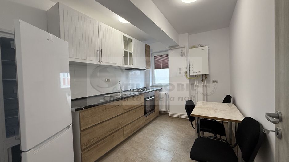 2 CAM DECOMANDAT BUCIUM LIDL LOC PARCARE PRIMA INCHIRIERE - Poză 7