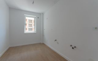 Apartament Decomandat | 53 mp utili + 10 mp balcon | Sala Polivalentă - Poză 4