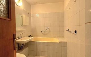 VANZARE 3 camere Mall Vitan | 77 mp | Parter | Centrala proprie | - Poză 5