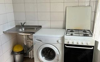 Apartament 1 cameră, zona Podul de Fier, mobilat, utilat, balcon, loc de parcare - Poză 3