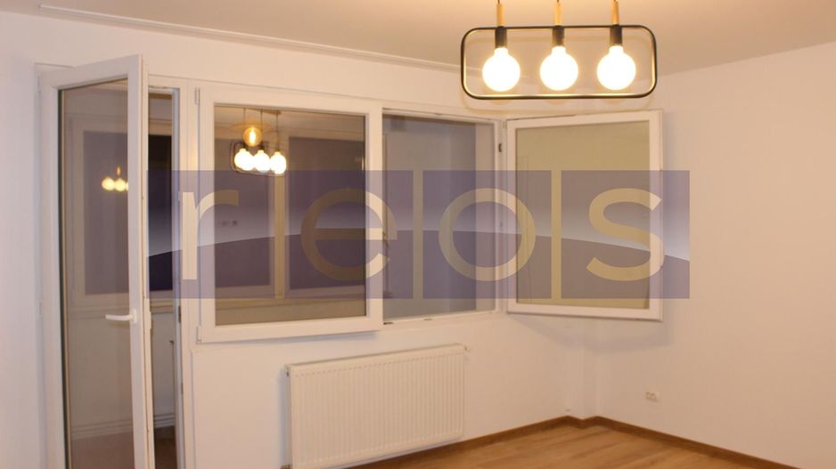 Apartament 3 camere COMPLET RENOVAT plus CENTRALA PROPRIE - Obor - Poză 2
