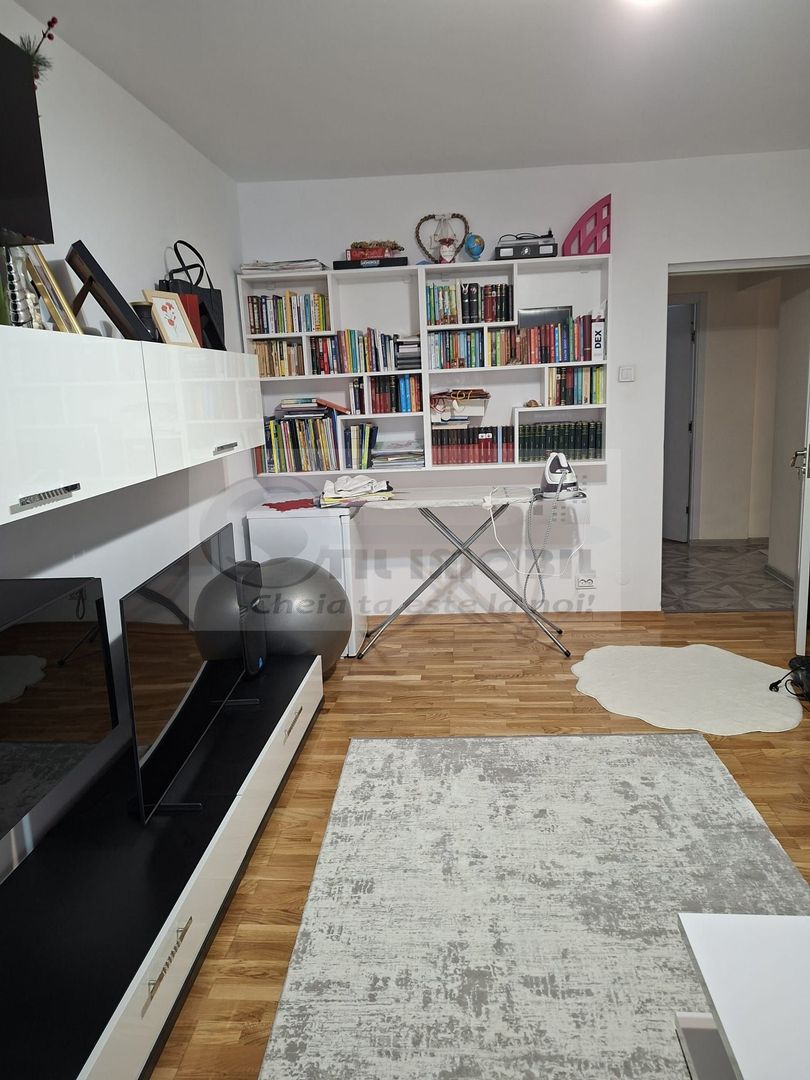 Apartament 3 camere Mircea cel Bătrân, Iași 138.000 € - Poză 1