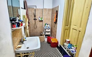 Casă de vânzare zona Uniriii - Poză 8
