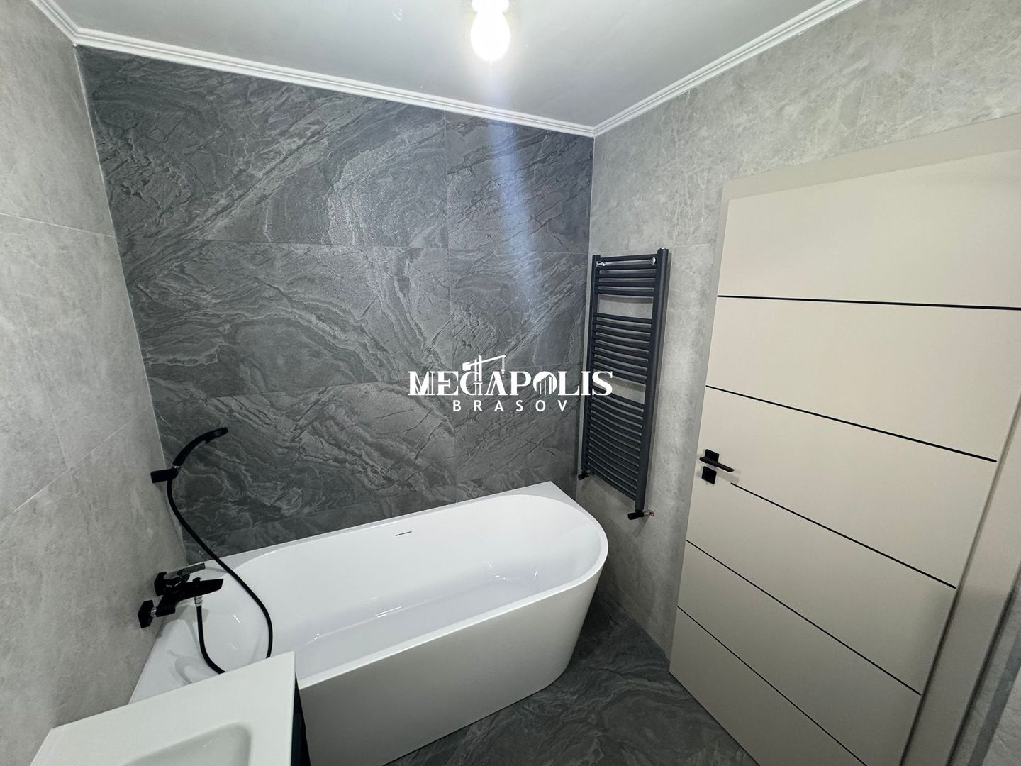 Vanzare Casa pe Parter  4 Camere  Brașov în Cartierul izvor - Poză 10